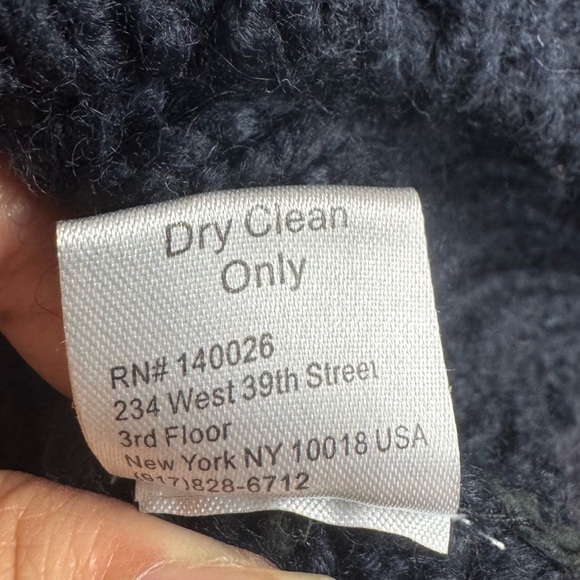 Parker Betsey Woven Leather Crewneck Cable Knit Sweater in Navy Blue Size Medium - Picture 9 of 9